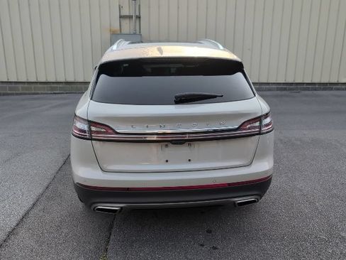 Used 2023 Lincoln Nautilus Reserve w/ Equipment Group 201A AWD/4WD image 6
