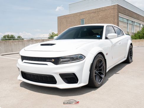Used 2021 Dodge Charger Scat Pack RWD image 3