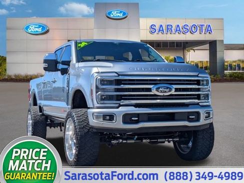 Used 2024 Ford F350 Limited image 1