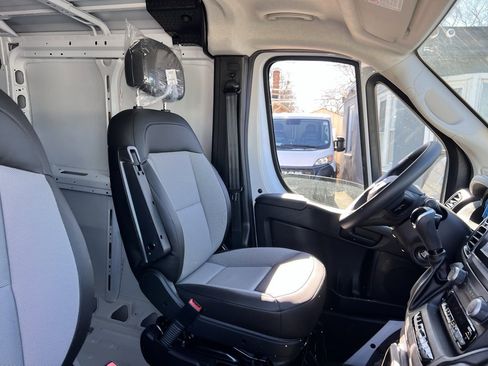 New 2023 RAM ProMaster 2500 image 18