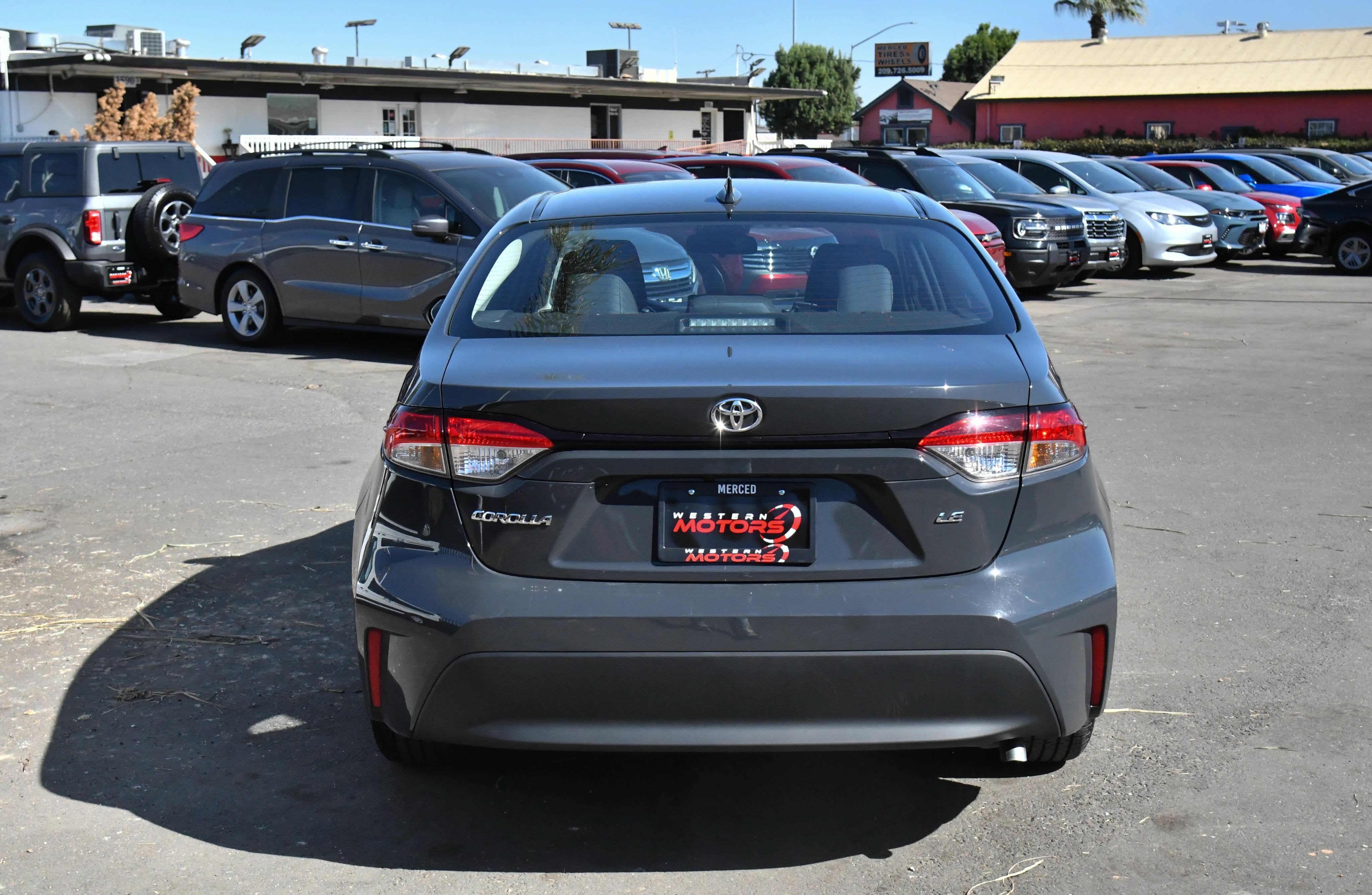 Used 2025 Toyota Corolla LE FWD image 7