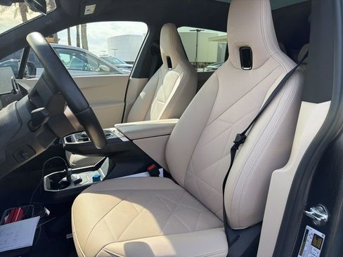 Used 2025 BMW iX xDrive50 w/ Sport Package image 8