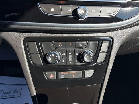 Used 2018 Buick Encore Preferred image 21