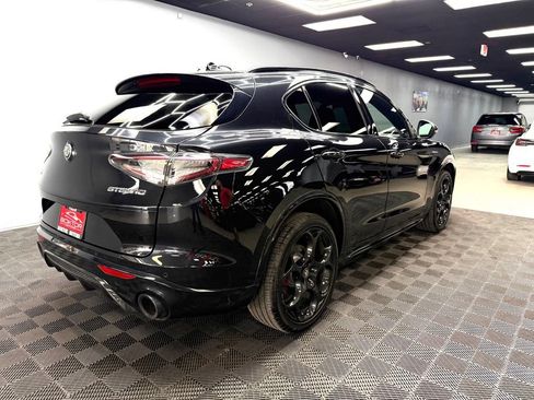 Used 2024 Alfa Romeo Stelvio Veloce AWD/4WD image 14