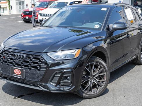 Used 2023 Audi SQ5 Premium Plus w/ Premium Plus Package AWD/4WD image 1