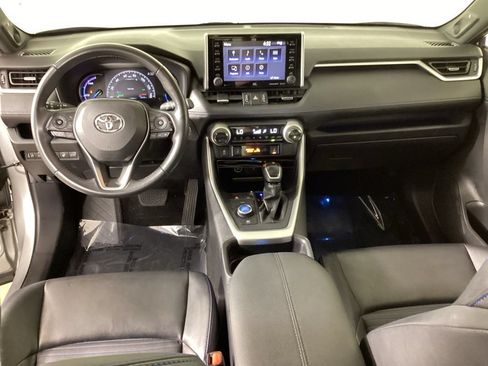 Used 2020 Toyota RAV4 XSE AWD/4WD image 35