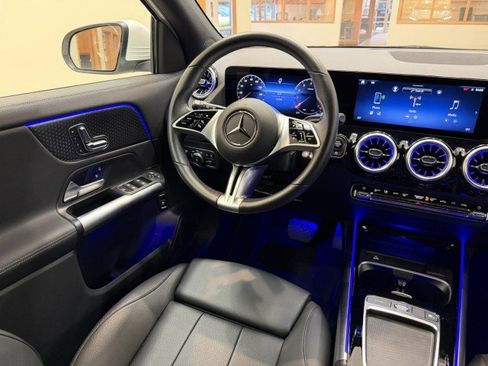 Used 2025 Mercedes-Benz GLA 250 image 6