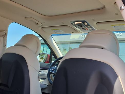 Certified 2026 Genesis GV70 2.5T Advanced AWD/4WD image 18