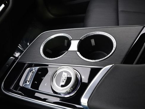 Certified 2024 Cadillac Lyriq Sport w/ LPO, Floor Liner Package AWD/4WD image 31