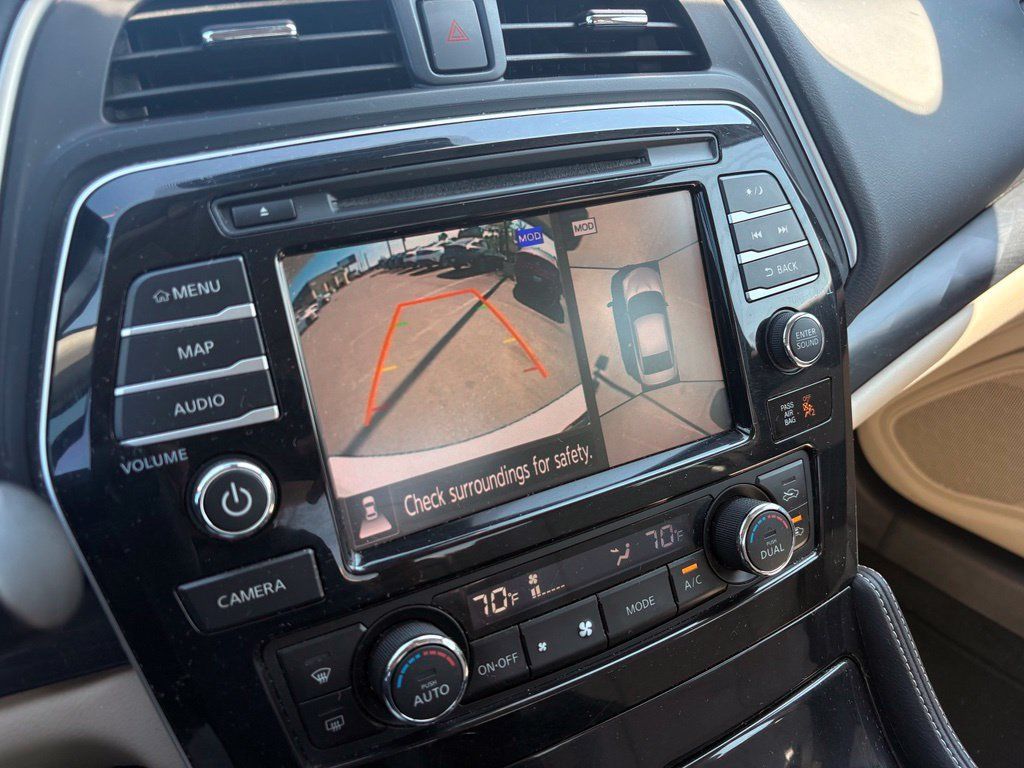 Used 2019 Nissan Maxima Platinum w/ Sport Mat Group FWD image 16