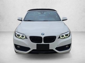 Used 2020 BMW 230i xDrive Convertible video 2