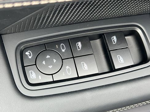 Certified 2025 Porsche Taycan Turbo image 13