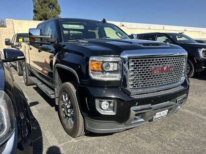 Used 2017 GMC Sierra 2500 Denali w/ Duramax Plus Package
