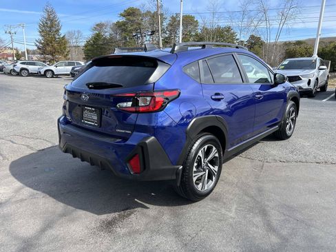 Used 2025 Subaru Crosstrek 2.5i Premium AWD/4WD image 3