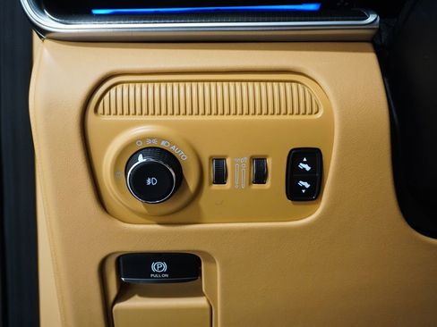 New 2025 Jeep Grand Wagoneer Series III w/ Quick Order Packagew 28T image 24