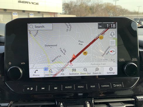 Used 2022 Nissan Pathfinder SL w/ SL Premium Package image 24