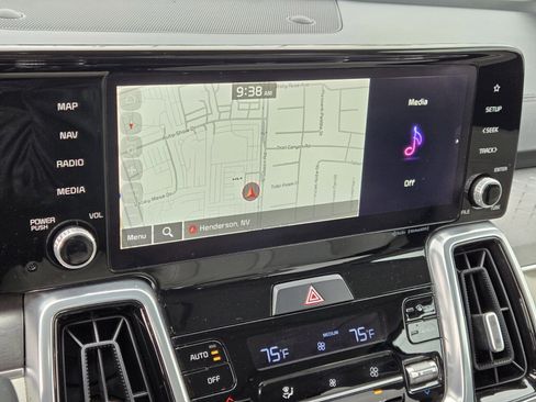 Used 2022 Kia Sorento SX image 23