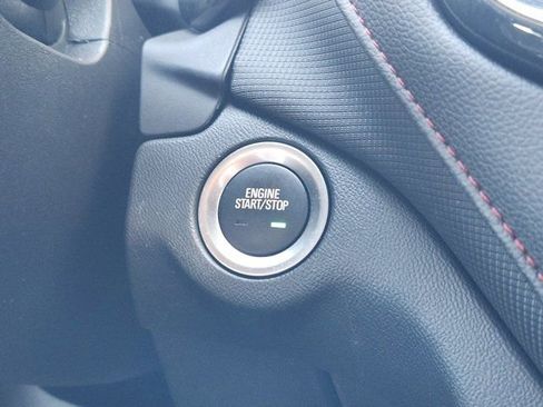 Used 2023 Chevrolet Equinox RS image 8