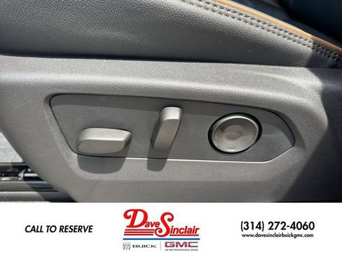 New 2026 GMC Yukon AT4 w/ AT4 Premium Plus Package AWD/4WD image 12