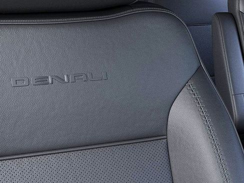 New 2026 GMC Yukon XL Denali image 21