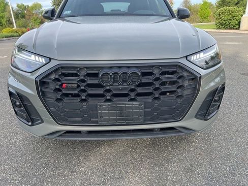 Used 2023 Audi SQ5 Prestige w/ Prestige Package AWD/4WD image 2