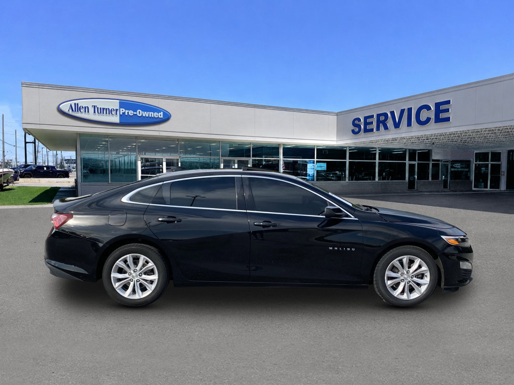 Used 2022 Chevrolet Malibu LT FWD image 9