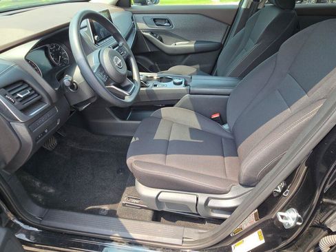 Used 2023 Nissan Rogue S AWD/4WD image 16
