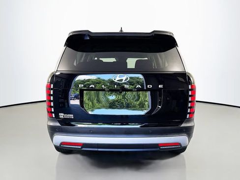 Certified 2026 Hyundai Palisade SE FWD image 7