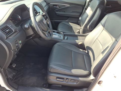 Certified 2022 Honda Pilot Special Edition image 11