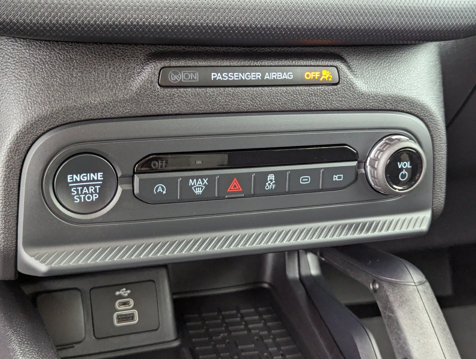 Certified 2025 Ford Bronco Sport Big Bend AWD/4WD image 32