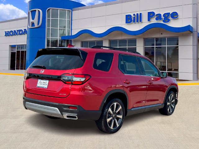 Used 2023 Honda Pilot Elite image 7