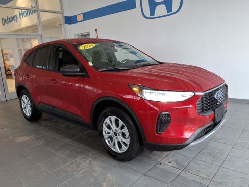 Used 2025 Ford Escape Active image 1