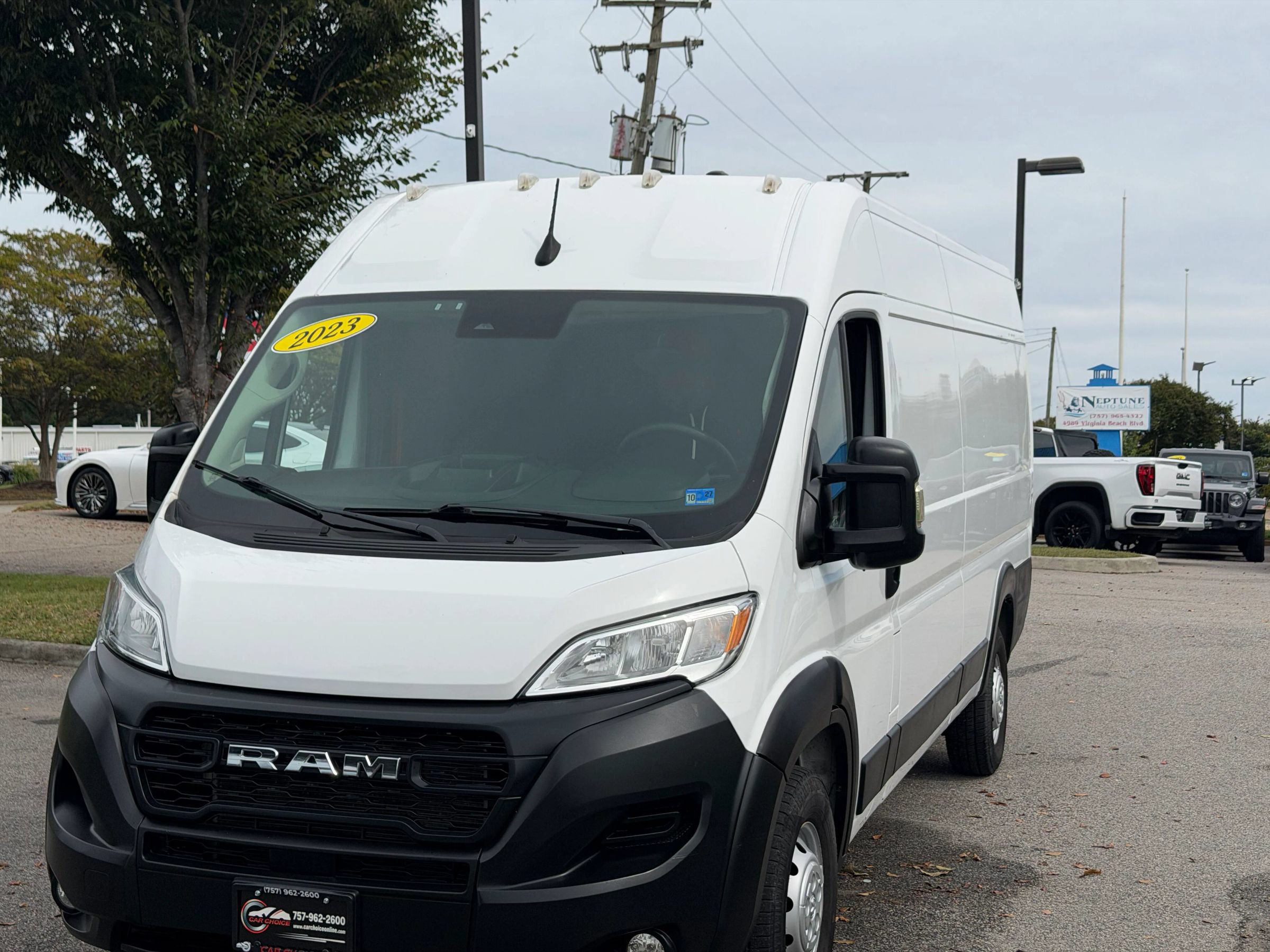 Used 2023 RAM ProMaster 3500 w/ Convenience Group FWD image 3