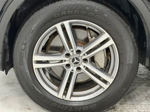 Used 2021 Mercedes-Benz GLC 300 GLC 300 image 9