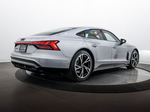 Used 2022 Audi e-tron GT Prestige w/ Prestige Package AWD/4WD image 4