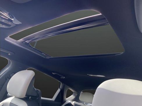 New 2025 Kia K4 GT-Line w/ GT-Line Premium Package image 7