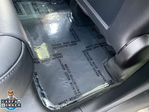 Used 2022 Tesla Model Y Performance image 53