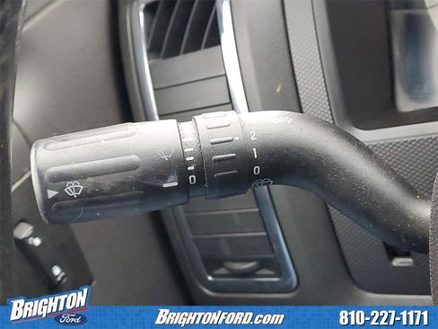 Used 2011 Ford Escape Limited w/ Class II Trailer Tow Pkg image 15