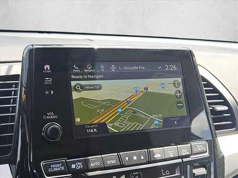 Used 2024 Honda Odyssey Touring image 13