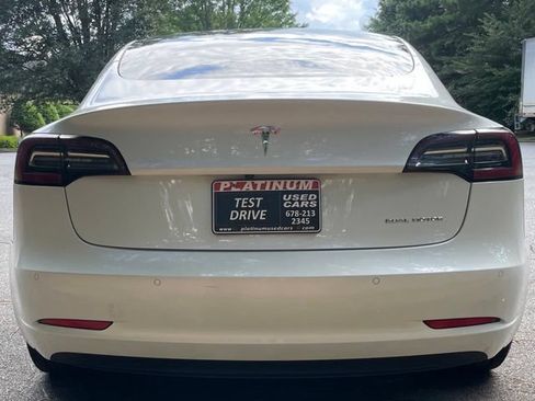 Used 2022 Tesla Model 3 Long Range AWD/4WD image 7