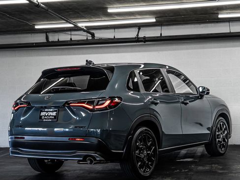 Used 2024 Honda HR-V Sport image 5