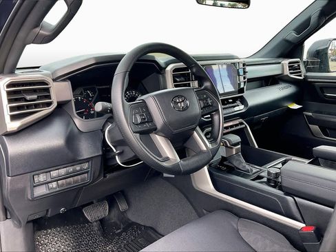 New 2026 Toyota Tundra SR5 image 8