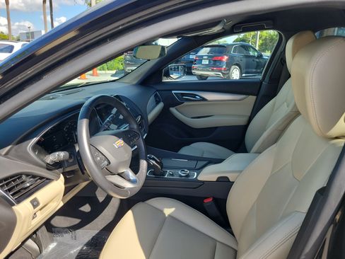Used 2024 Cadillac CT5 Luxury RWD image 11