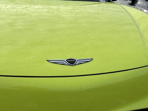 Used 2023 Genesis GV60 Advanced image 10