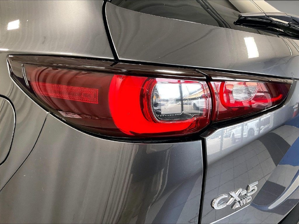Used 2024 MAZDA CX-5 AWD 2.5 S w/ Select Package image 33