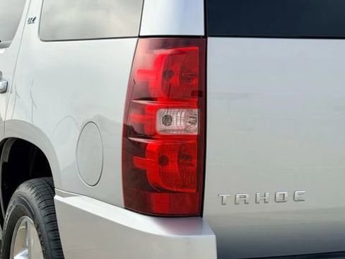 Used 2013 Chevrolet Tahoe LTZ image 52