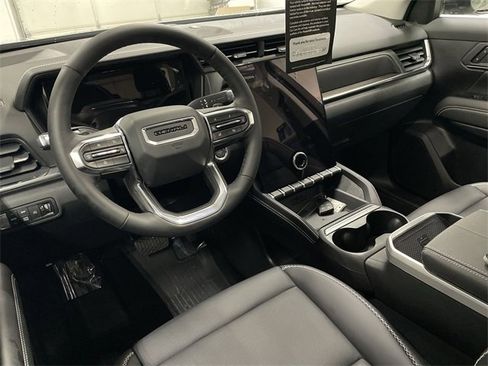 New 2026 GMC Terrain Denali w/ LPO, Floor Liner Package image 18