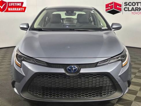 Used 2022 Toyota Corolla LE image 1