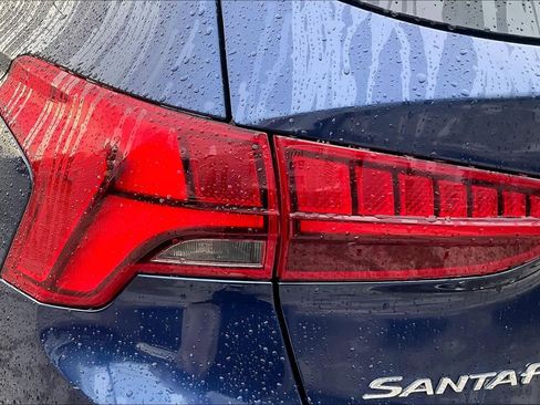 Used 2021 Hyundai Santa Fe Limited FWD image 29