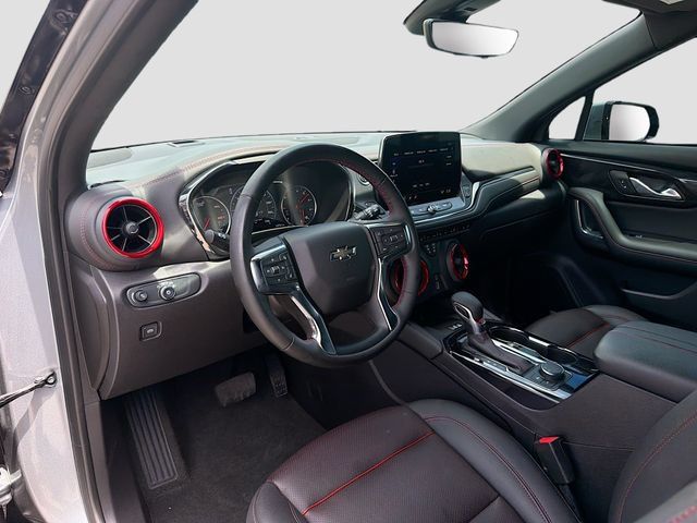Used 2024 Chevrolet Blazer RS w/ Driver Confidence II Package FWD image 25